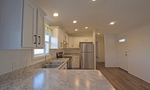 Cloverleaf Communities 113 Larchwood Drive Delmont, PA 15626 kitchen