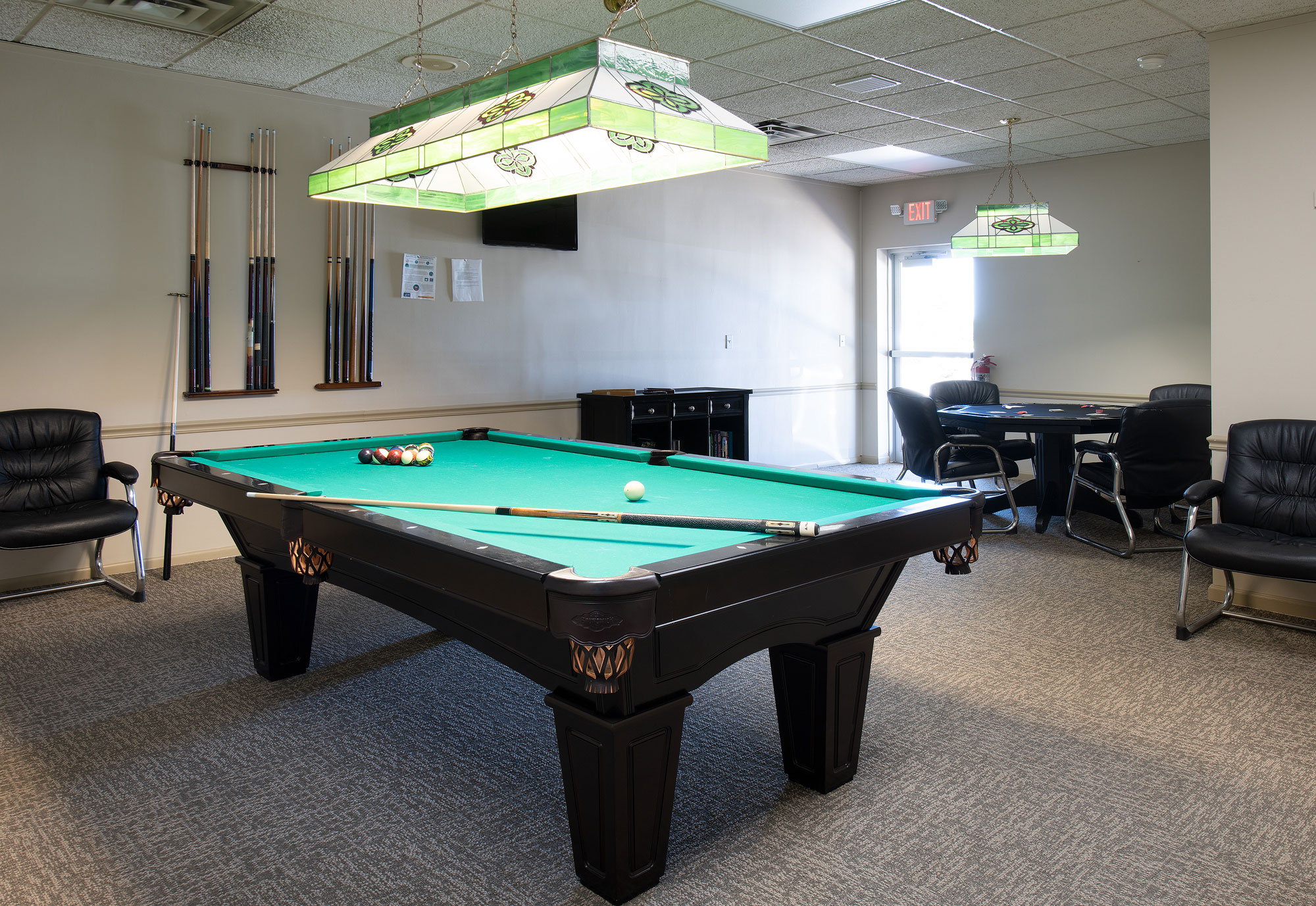 Cloverleaf-Estates-East_Club-House_billiards