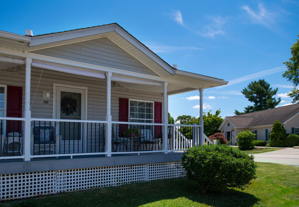 Cloverleaf Estates East (Delmont) Cloverleaf Communities