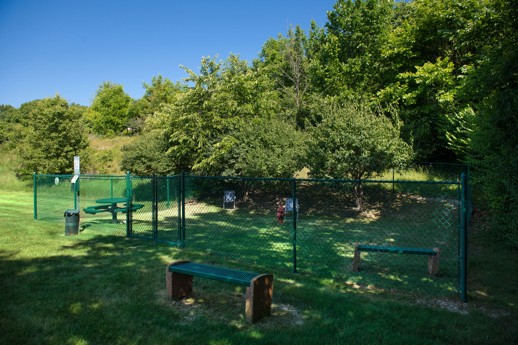 Cloverleaf-Estates-West_Dog-Park-Exterior