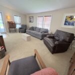 803 Sheffield Ct Carnegie PA 15106