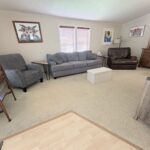 803 Sheffield Ct Carnegie PA 15106
